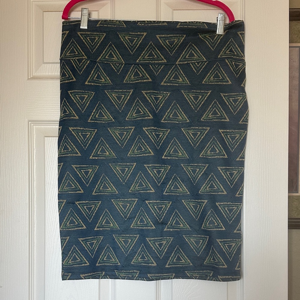 LuLaRoe Cassie Pencil Skirt